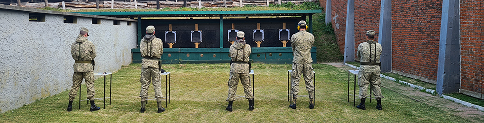 Actividad de tiro de la ECPO y educación física militar, junio 2021