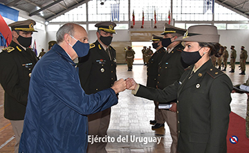 Ceremonia del 103º aniversario del I.M.A.E. y colación de grado de alféreces del Escalafón de Apoyo, Sub Escalafón Técnico Profesional y Escalafón de Bandas Militares, foto 8