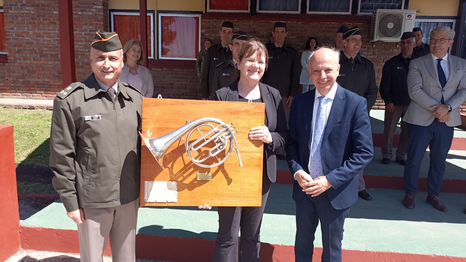 Visita del Ministro de Defensa Nacional y de autoridades de la educación, foto 10