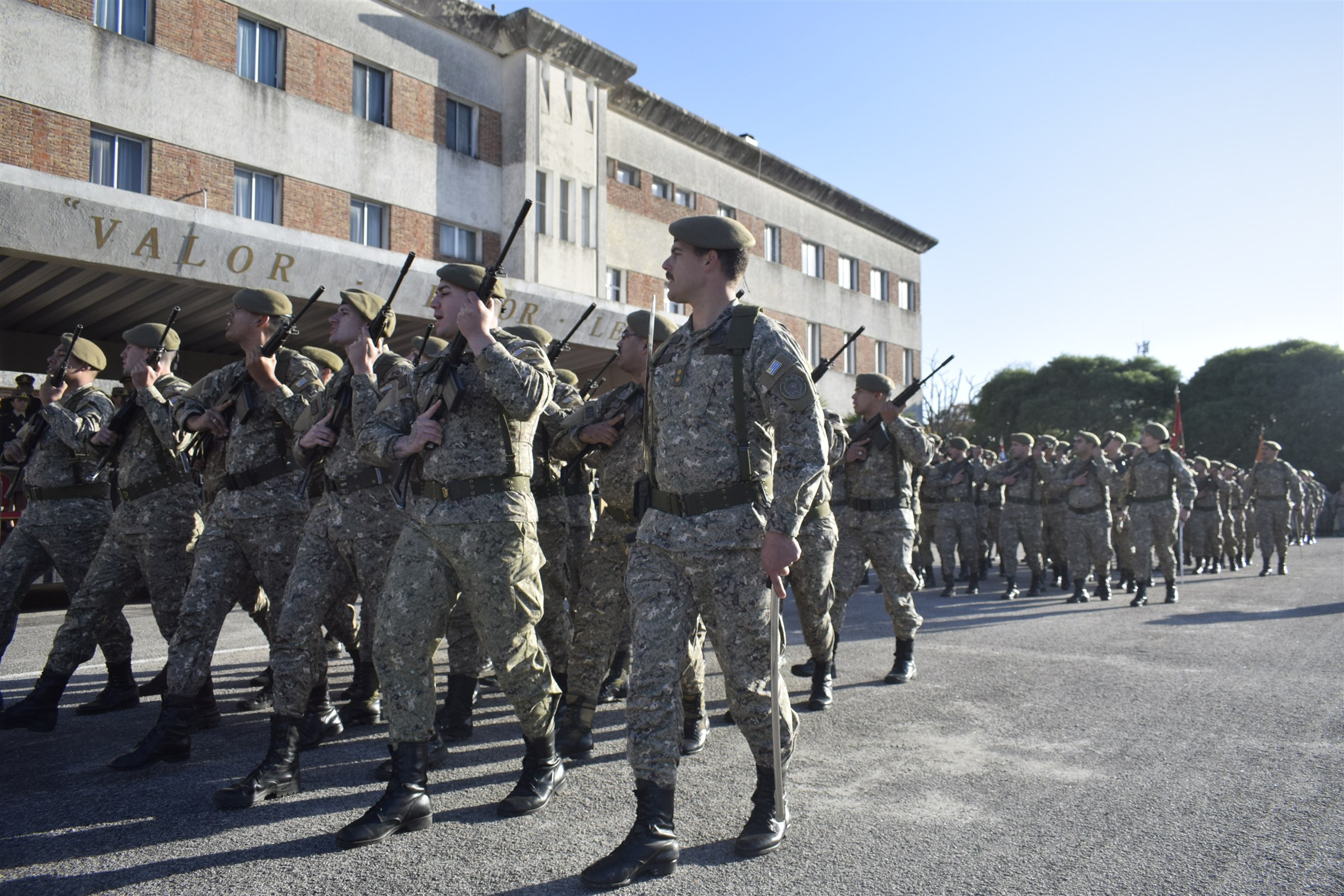 Ceremonia del 107º aniversario del I.M.A.E. y colación de grado de alférez del Escalafón de Bandas Militares, foto 9