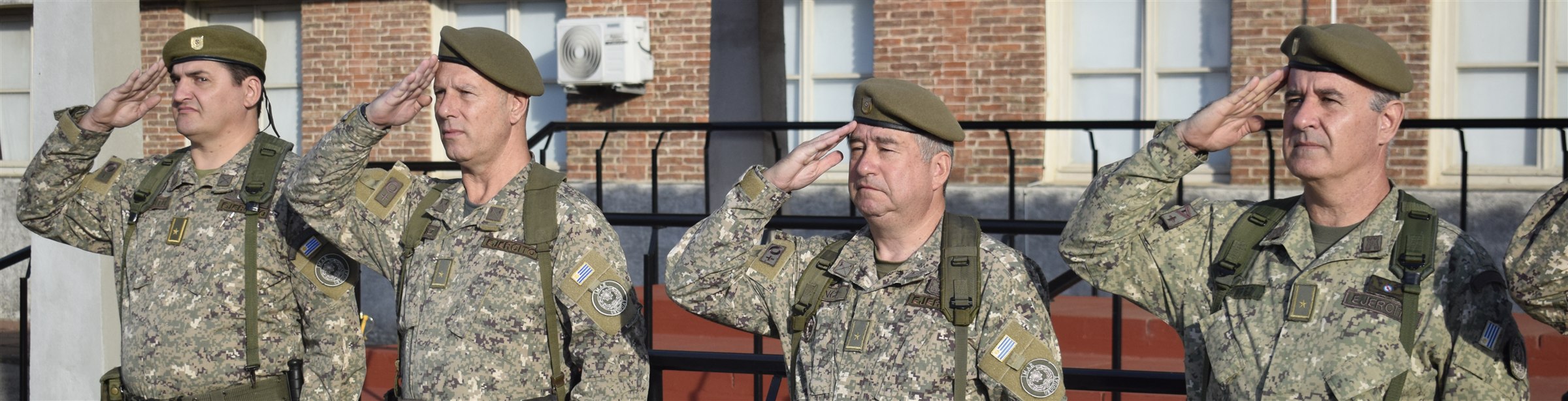 Acto por el 201º Aniversario del Desembarco de los 33 Orientales