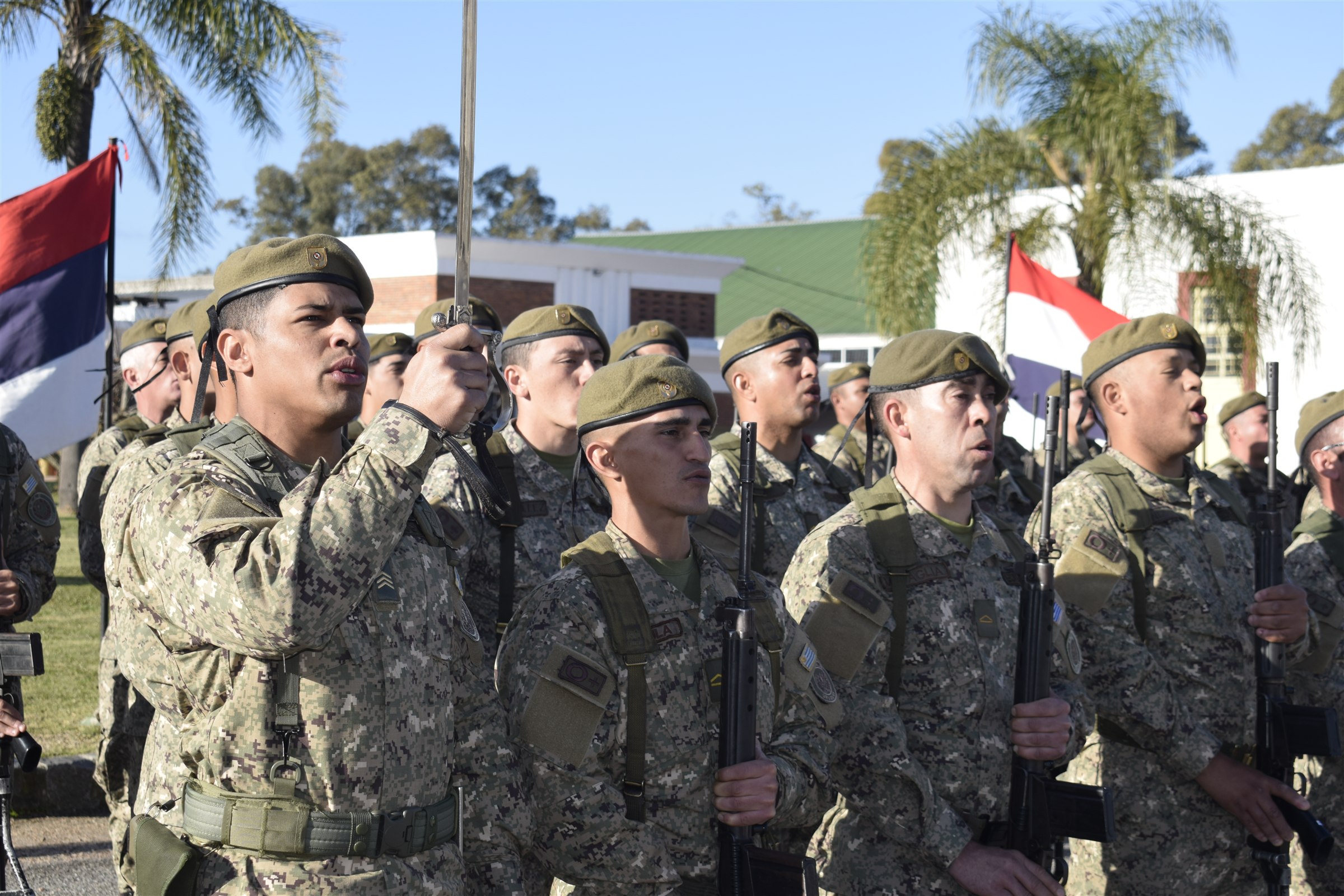 Ceremonia del 108º Aniversario del I.M.A.E. y colación de grado de alféreces del Escalafón de Bandas Militares, foto 4
