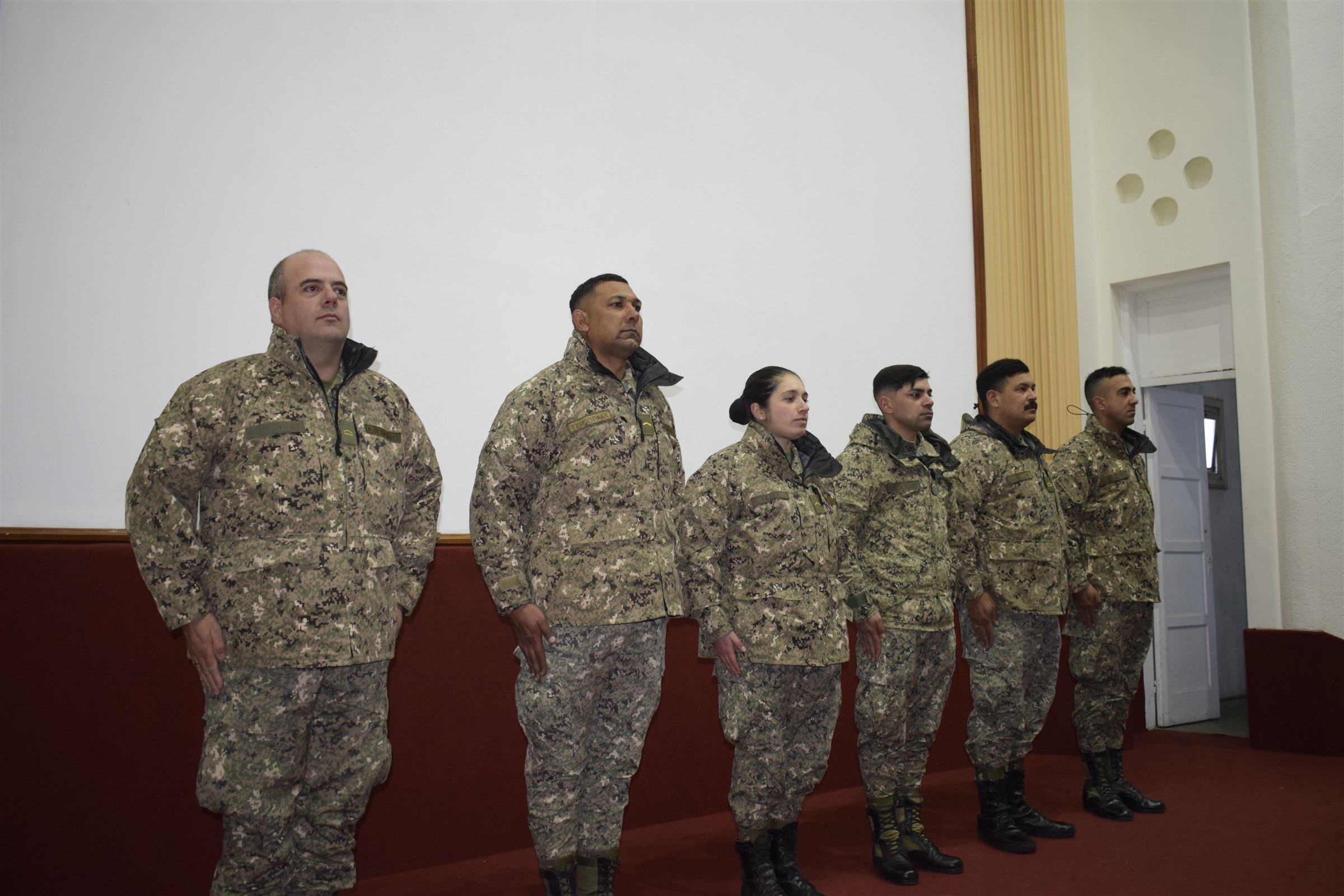 Entrega de diplomas de Sargento de Bandas Militares de la E.Mús.E., foto 2