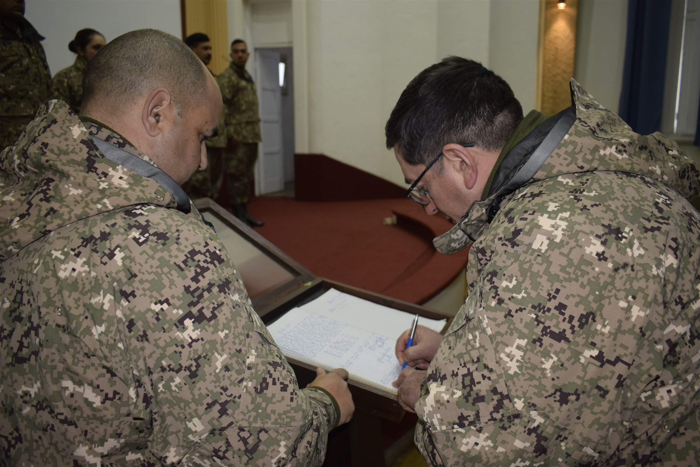 Entrega de diplomas de Sargento de Bandas Militares de la E.Mús.E., foto 5