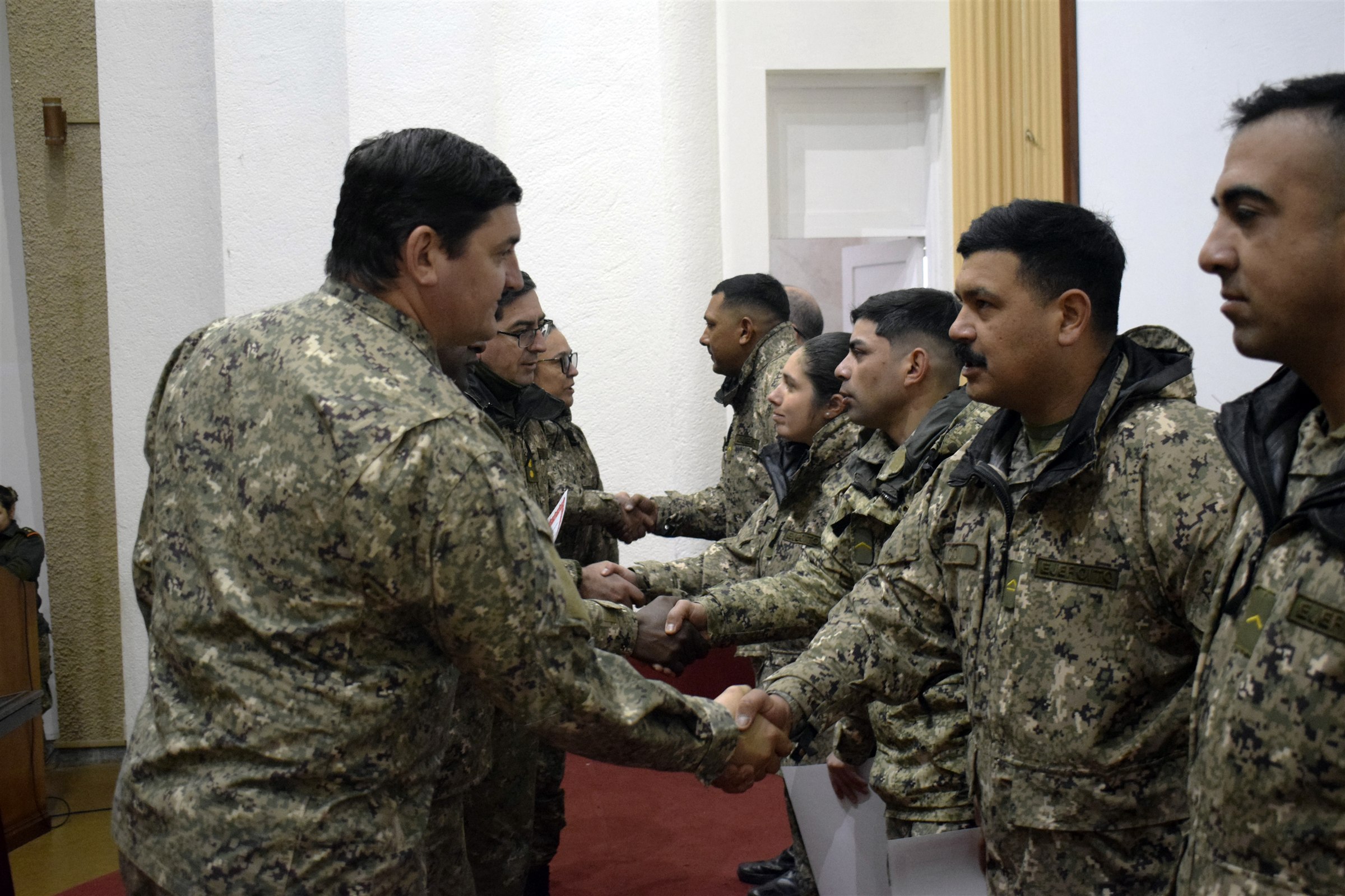 Entrega de diplomas de Sargento de Bandas Militares de la E.Mús.E., foto 8