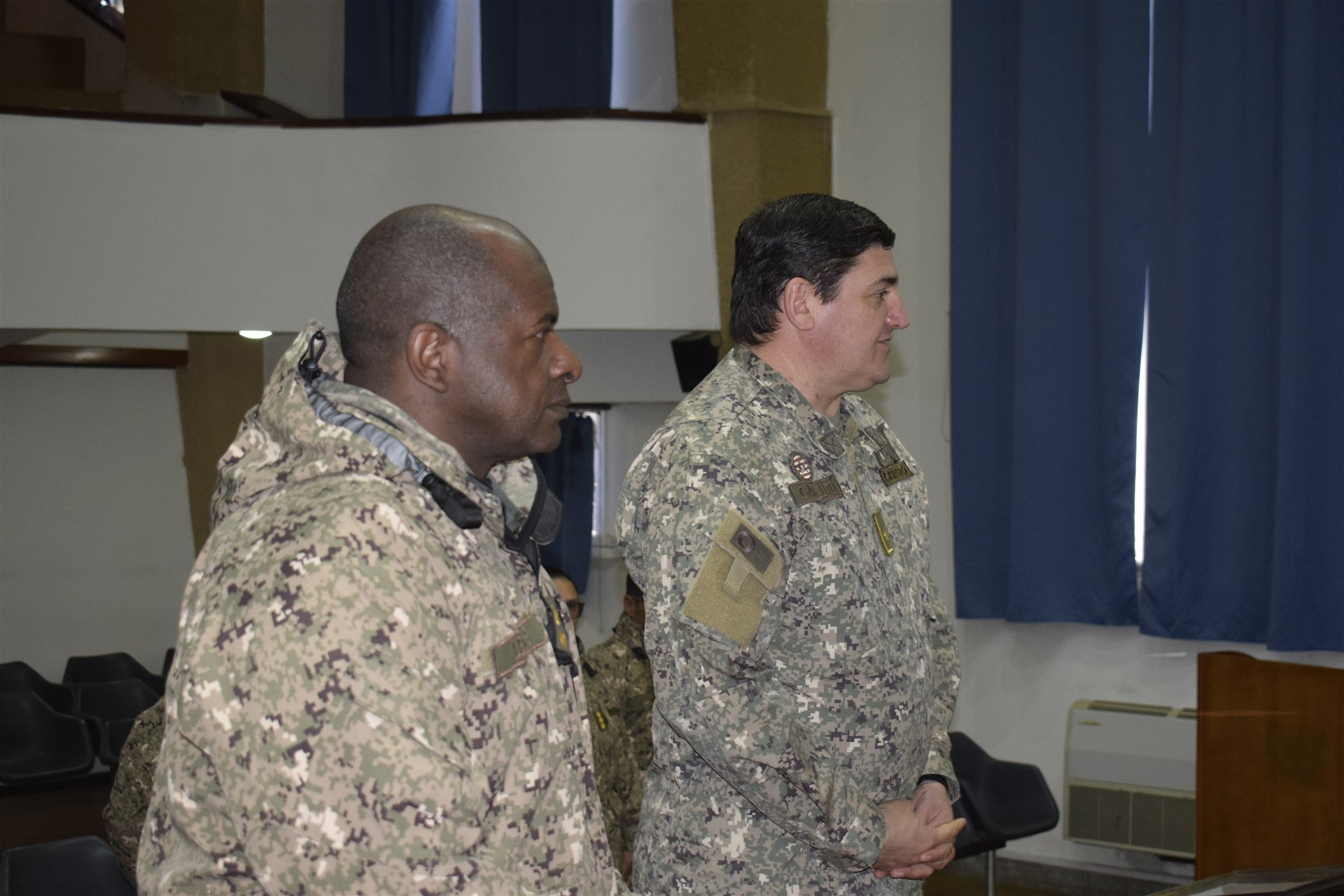 Entrega de diplomas de Sargento de Bandas Militares de la E.Mús.E., foto 9