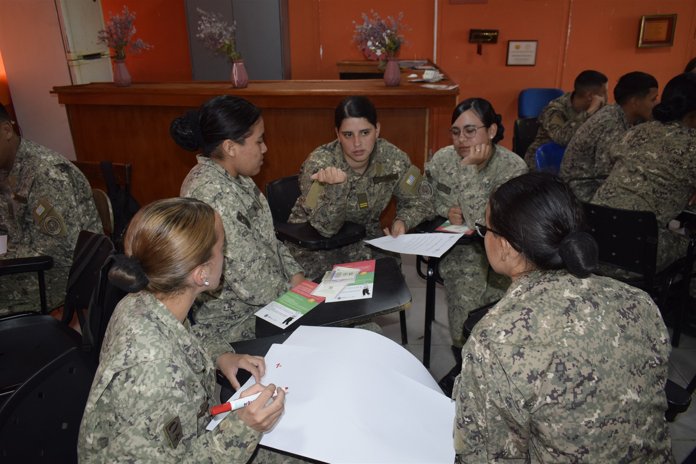 Taller del Ministerio de Defensa Nacional sobre un «Noviazgo Libre de Violencia», foto 10